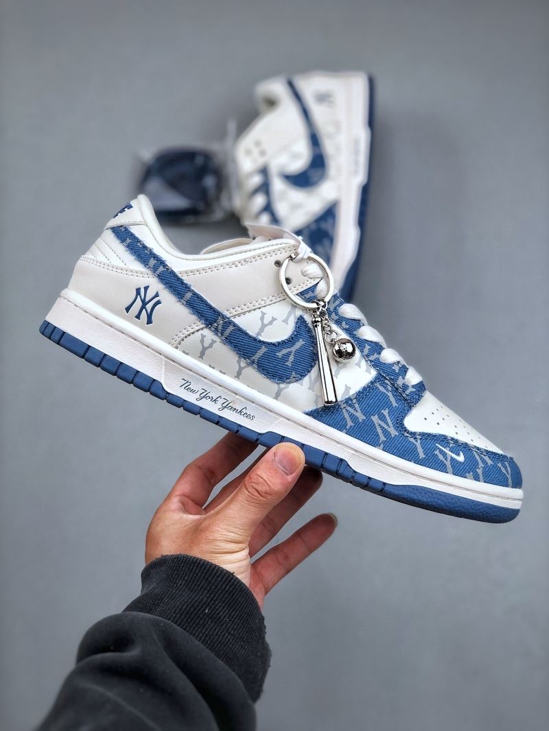 Nike Dunk Shoes